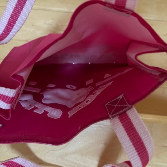 Hello Kitty Hot Pink Tote Bag - Picture 3 of 9